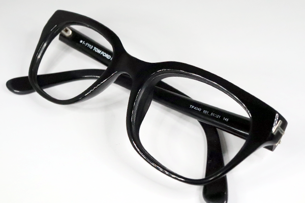 TOM FORD　ブリッジ折れ　修復再生