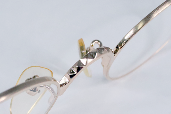 ジャンポール・ゴルチェ　特殊加飾　縄手加工