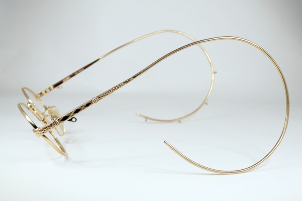 ジャンポール・ゴルチェ　特殊加飾　縄手加工