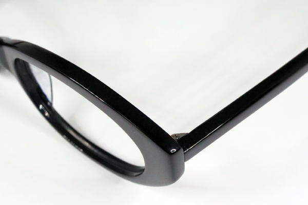 黒セル 特殊テンプルフレーム　復刻再生　　