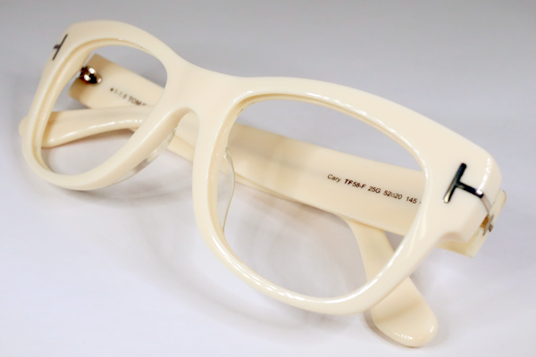 TOM FORD　色移り落とし　修復再生