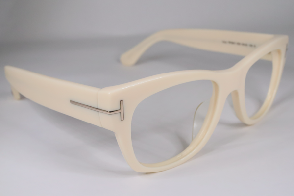 TOM FORD　色移り落とし　修復再生