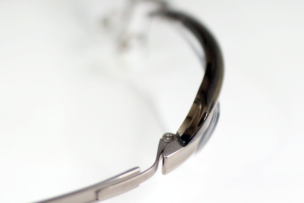 フォーナインズ　右ブロー亀裂　修復再生