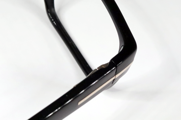 TOM FORD　全体破損　保存加工 修復再生