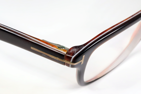 トム・フォード　全体研磨　ゴールド再生　レンズ新規