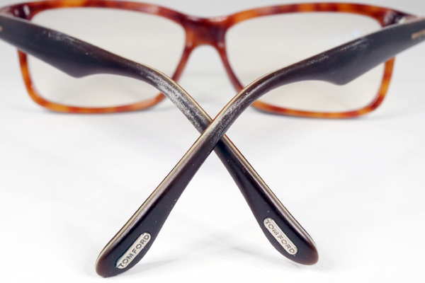 トム・フォード　全体研磨　ゴールド再生　レンズ新規