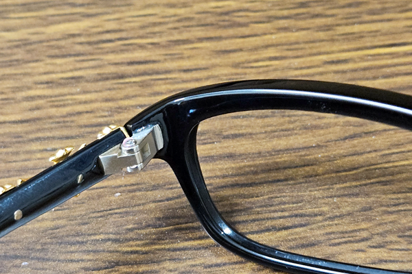 クロムハーツ　左ヨロイ折れ　修復再生