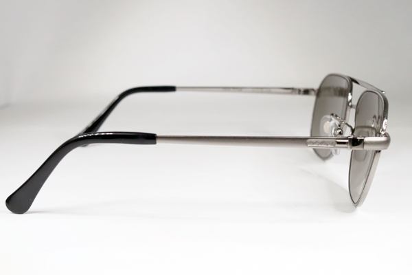 紳士用フレーム　テンプル/レンズ新規交換　両クリングス新規　修復再生