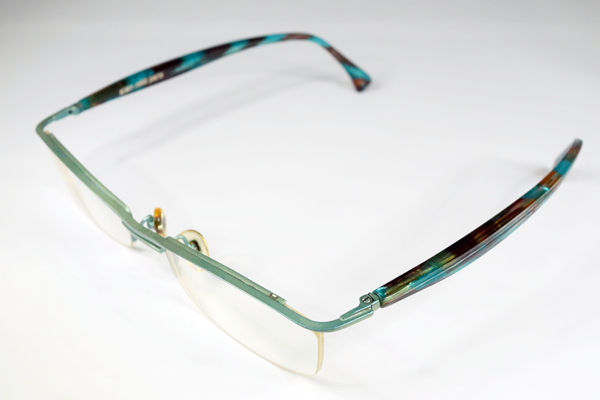 アランミクリ　カラー変更 全体塗装　テンプル研磨