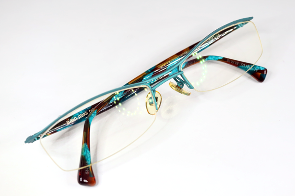 アランミクリ　カラー変更 全体塗装　テンプル研磨