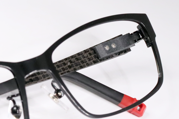 TUMI　樹脂丁番折れ　復刻再生