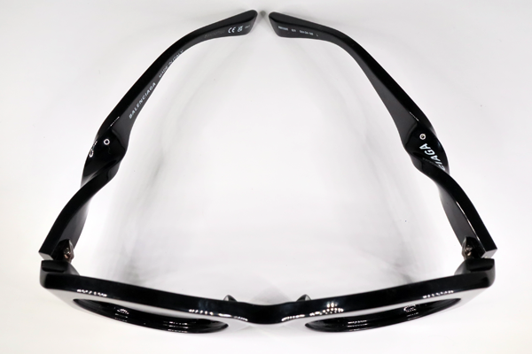 面白めがね　バレンシアガ