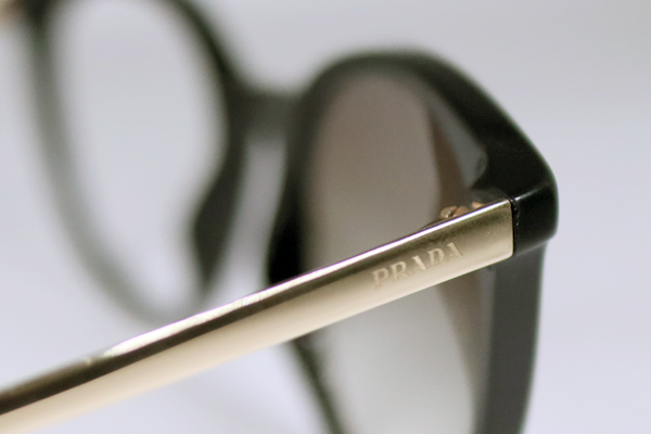 PRADA サングラス　左リム切れ　修復再生