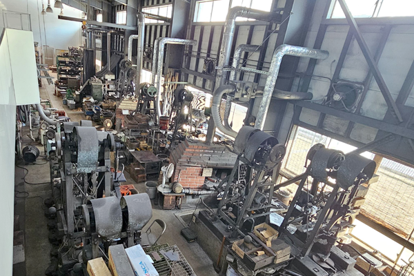 ナイフヴィレッジ