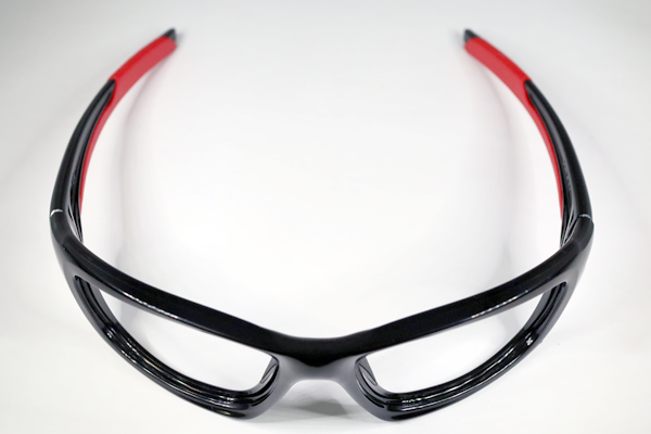 OAKLEY　樹脂フレーム ブリッジ折れ　修復再生