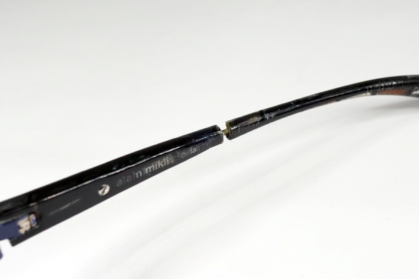 alain mikli　右テンプル折れ　修復再生