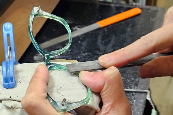 鼻盛・丁番埋め