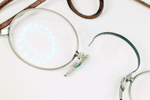 ヴィンテージ フィンチ　ブリッジパーツ復刻　鼻当てシリコン加工復刻再生