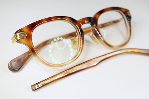 オリバーピープルズ　右テンプル カシメ丁番折れ　修復再生