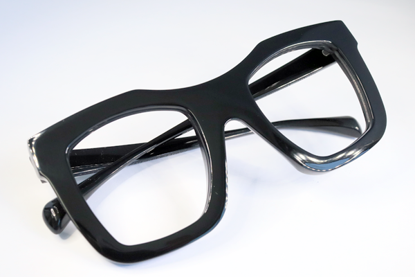 つや消しフレームをツヤありに