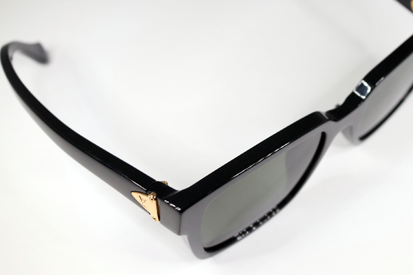 ルイ・ヴィトン　右ヨロイ折れ　修復再生