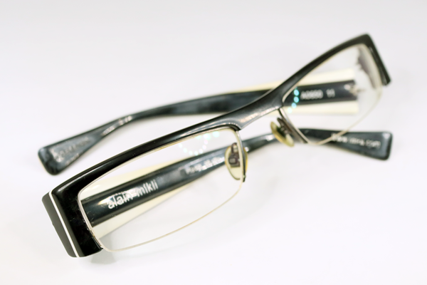 アラン・ミクリ　左テンプルバネ交換 フロント再メッキ セル全体研磨　修復再生