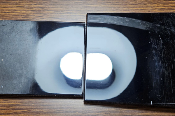 アセチ・セル　ツヤの違い