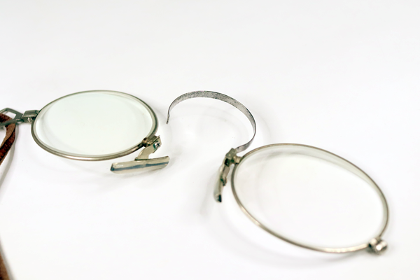 ヴィンテージ フィンチ　メタルブリッジ　復刻再生　