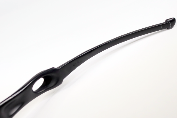 OAKLEY　樹脂テンプル折れ　修復再生