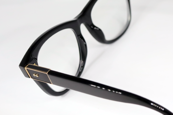 LINDA FARROW 　左テンプル折れ　修復再生