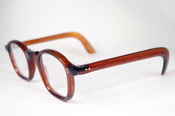 ヴィンテージセルロイド　右テンプル丁番復刻　全体コーティング　レンズ新規　復刻再生