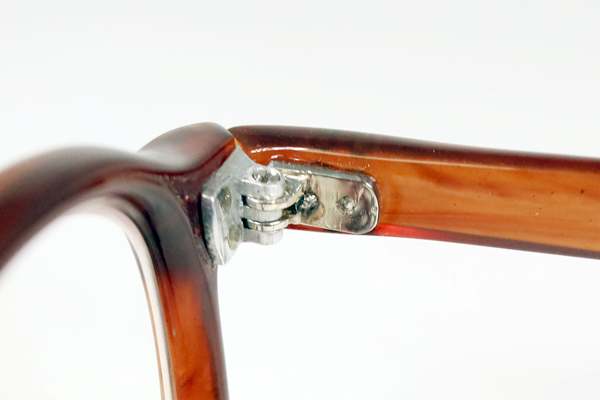 ヴィンテージセルロイド　右テンプル丁番復刻　全体コーティング　レンズ新規　復刻再生