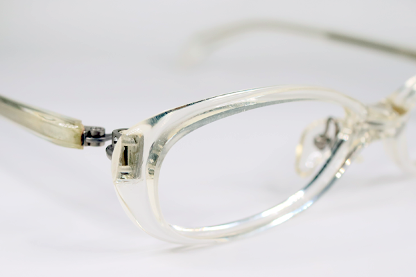 フォーナインズ　黄変除去　修復再生