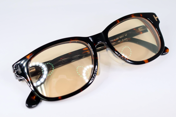 TOM FORD　右ヨロイ飾り　復刻再生