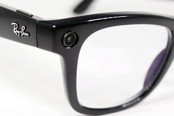 Ray-Ban Meta　スマートグラス 右リム切れ　修復再生